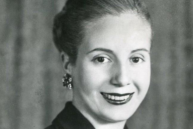 Eva Peraon posing for the camera
